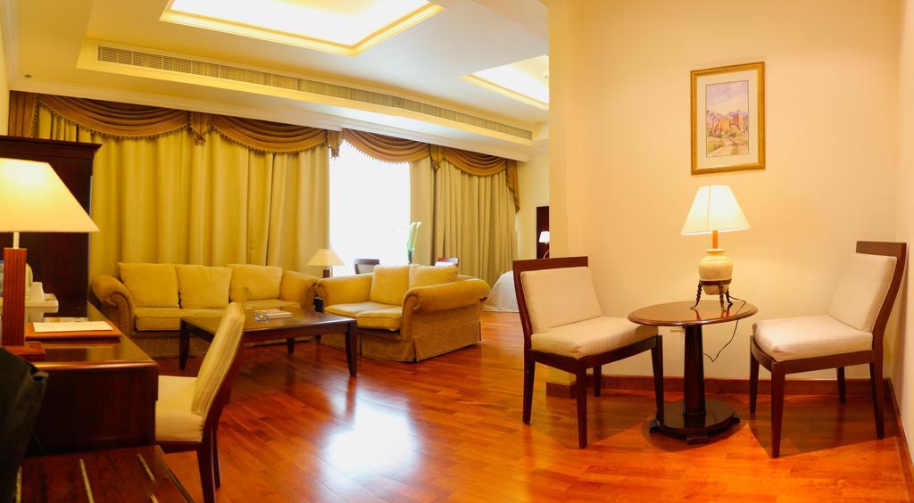 Sharjah Premiere Hotel&Resort Exterior foto